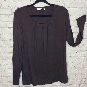 LAST CALL! 4/20  Yessica pleated scoop neck chocolate brown tee